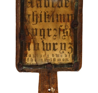Hornboekje gedrukt bij A. Walpot te Dordrecht rond 1770, in de speelgoedcollectie van Huis Van Gijn