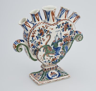 Ke.ramiek object als onderdeel van collectie Huis Van Gijn. Tulpenvaas, Lambertus van Eenhoorn ‘De Metaale Pot’