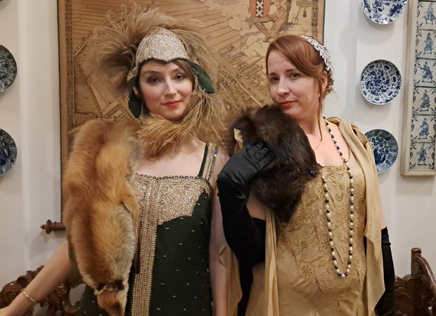 De jaren 20 waren baanbrekend voor modebewuste jongedames van stand - 2024 De jaren 20 waren baanbrekend voor modebewuste jongedames van stand - 2024